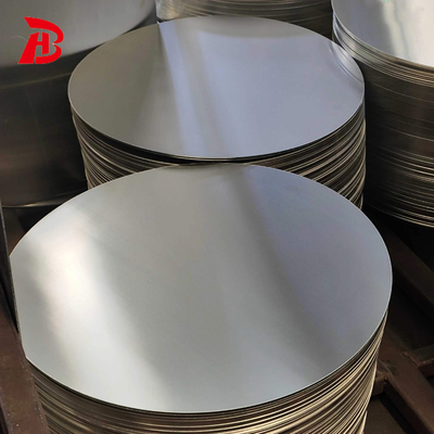 0.2-0.5mm thickness Aluminum Circle 3004 For Kitchenware And Orders are placed directly to the factory. রান্নাঘরের জিনিসপত্রের জন্য অ্যালুমিনিয়াম সার্কেল 3004 এবং অর্ডারগুলি সরাসরি কারখানায় স্থানান্তরিত হয়।
