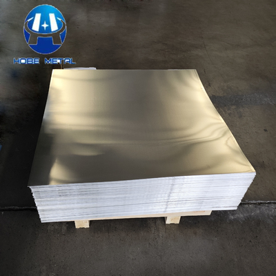 1100/1050/1080/H12/H14/H18 CC / DC অ্যালুমিনিয়াম ডিস্ক ট্র্যাফিক চিহ্নের জন্য বৃত্তাকার বেধ 0.3-6 মিমি ব্যাস 60-1800