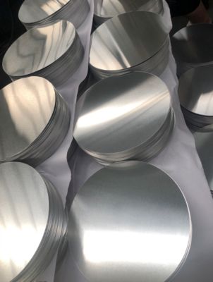 SILVERY DURABLE ALUMINUM CIRCLES 1050/1060 80-1600MM FOR LIGHTING FIXTURES