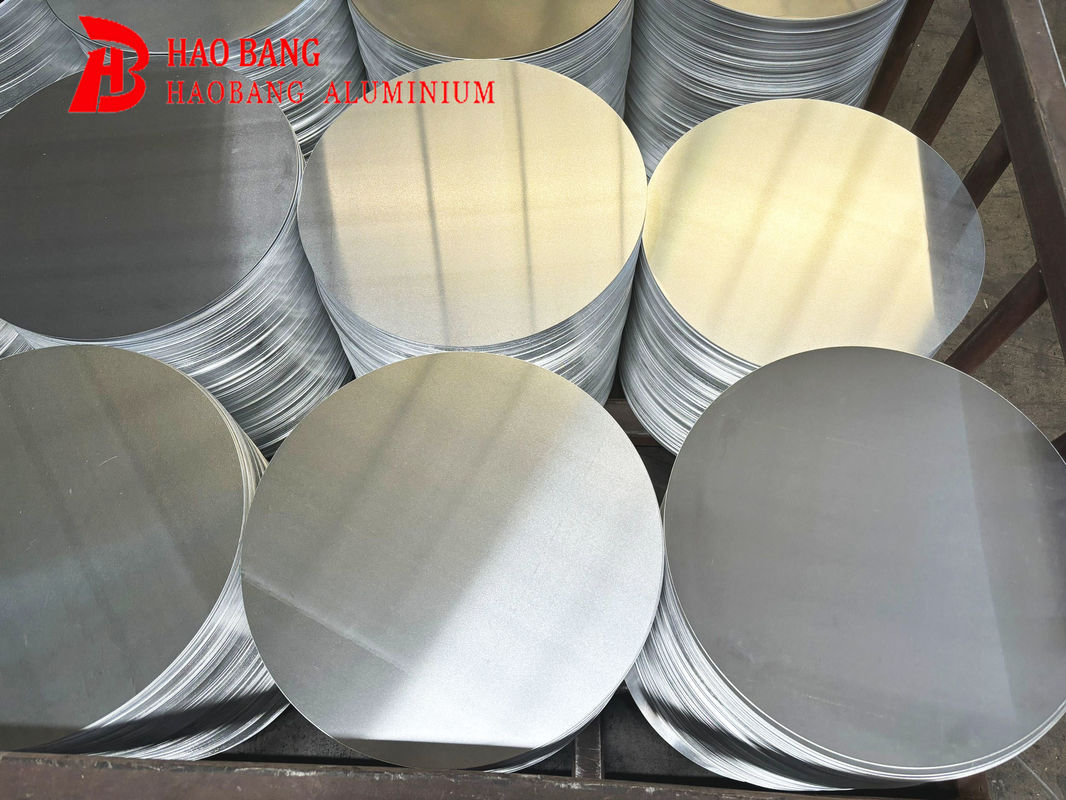 Smooth Surface High Flatness Aluminum Disc 1050 1060 3003 Alloy, 0.3?? 6mm Thick, Custom Size Aluminum Blank for Lamp Cover & Pots সিলিন্ডার ডিস্কের জন্য