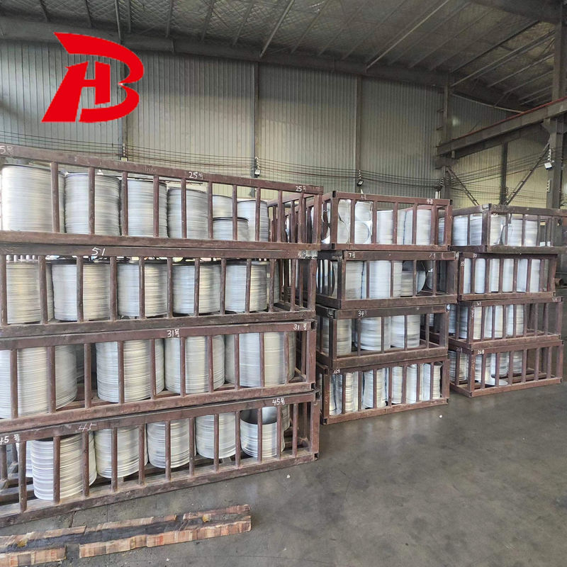 প্রতিফলিত প্রকল্প এবং শিল্প ব্যবহারের জন্য হালকা রুপালী অ্যালুমিনিয়াম বৃত্ত ০.৩-৬.০ মিমি