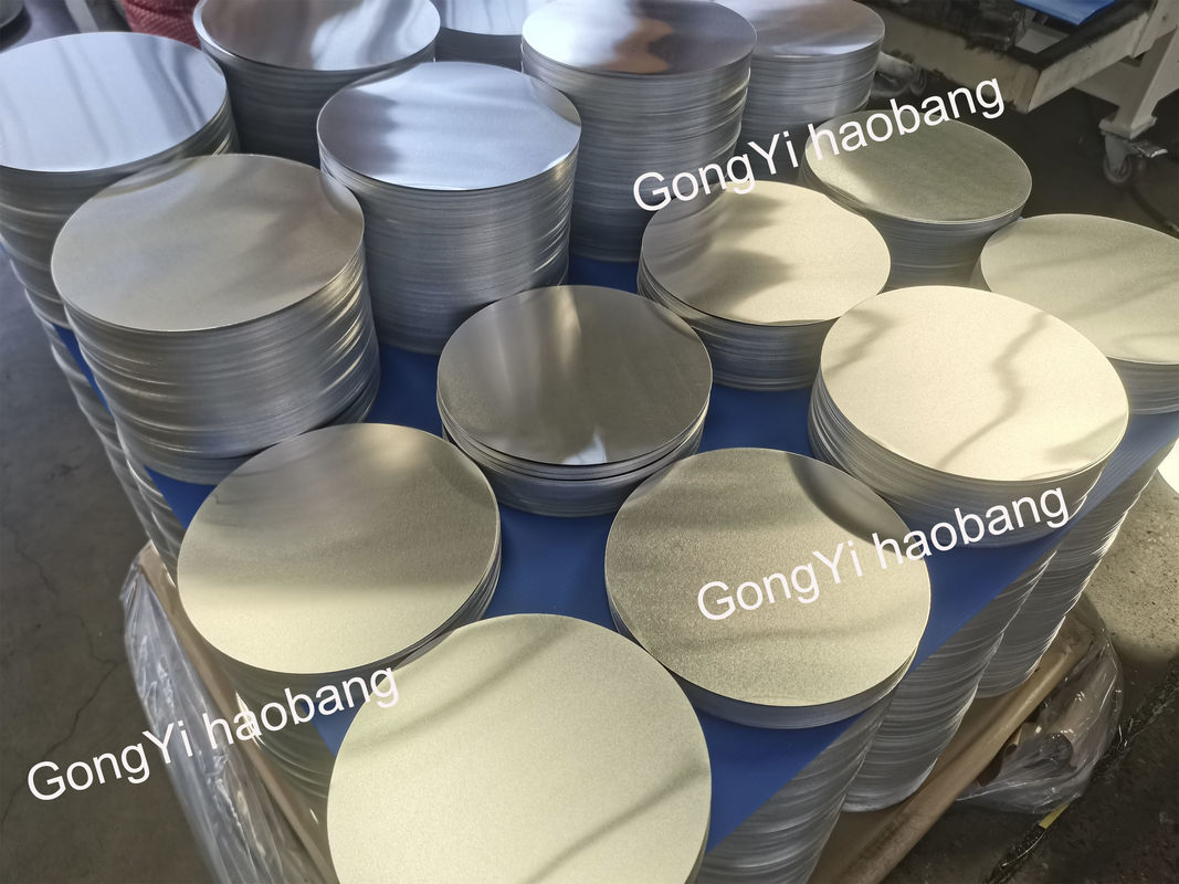 Smooth Surface High Flatness Aluminum Disc 1050 1060 3003 Alloy, 0.3?? 6mm Thick, Custom Size Aluminum Blank for Lamp Cover & Pots সিলিন্ডার ডিস্কের জন্য