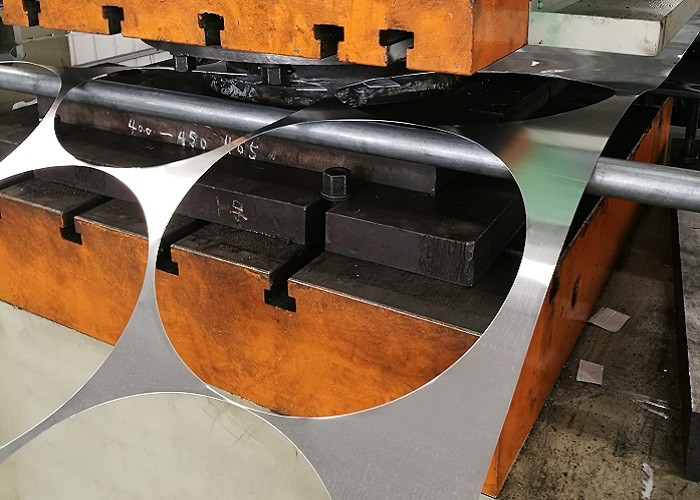 1050 গভীর আঁকা কাস্ট পরীক্ষা অ্যালুমিনিয়াম বিজ্ঞপ্তি প্লেট উচ্চ প্রসার্য স্ট্রেংথ